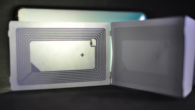 RFID conjoined ticket