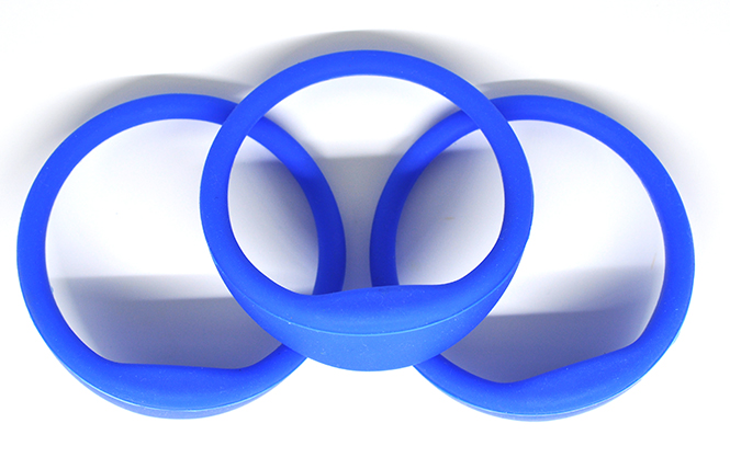 Bold Oblate RFID Silicone Wristband