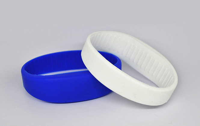 RFID silicone wristband