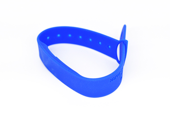 RFID silicone wristband