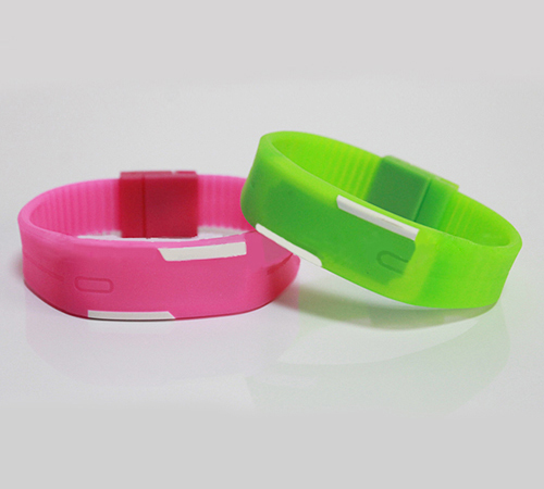 RFID silicone wristband 