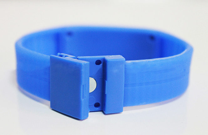 RFID silicone wristband 