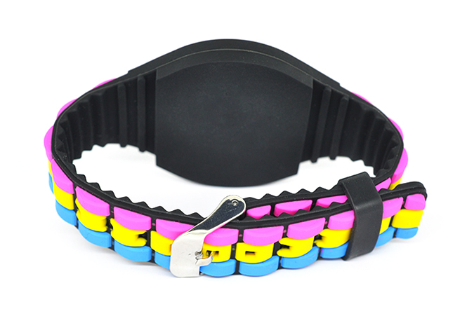 RFID silicone wristband
