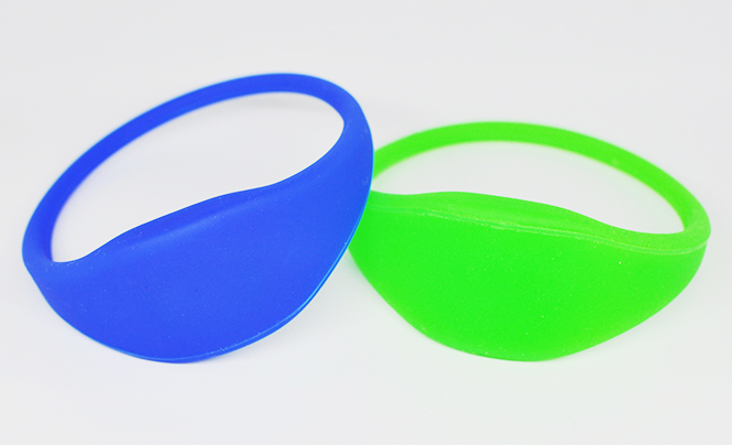 Oblate RFID Silicone Wristband