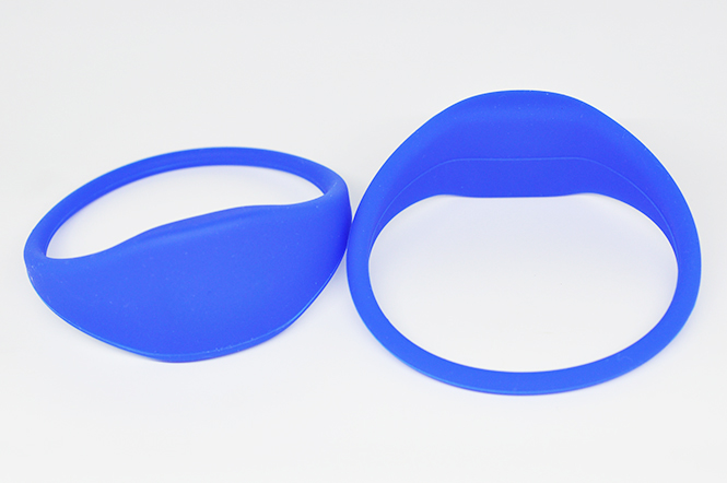 Oblate RFID Silicone Wristband