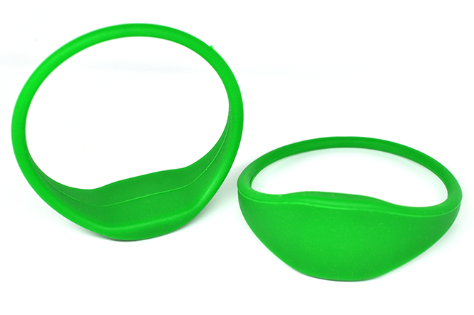 Oblate RFID Silicone Wristband