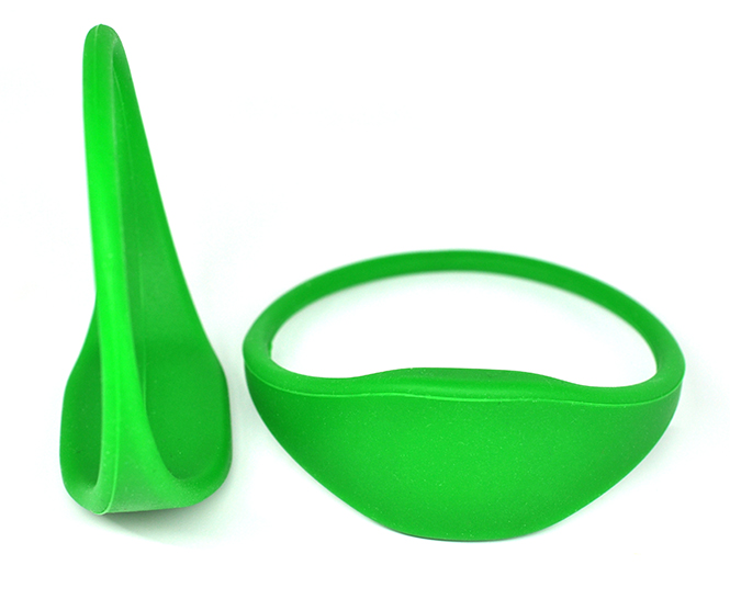 Oblate RFID Silicone Wristband