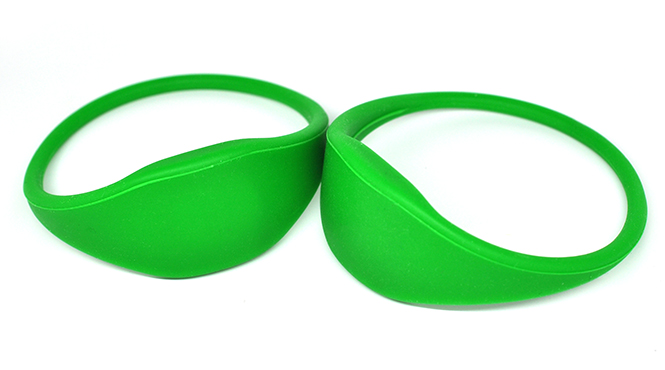 Oblate RFID Silicone Wristband