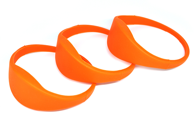 Oblate RFID Silicone Wristband