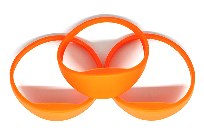 Oblate RFID Silicone Wristband