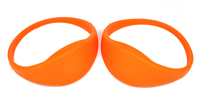 Oblate RFID Silicone Wristband
