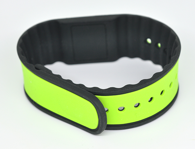 RFID silicone wristband