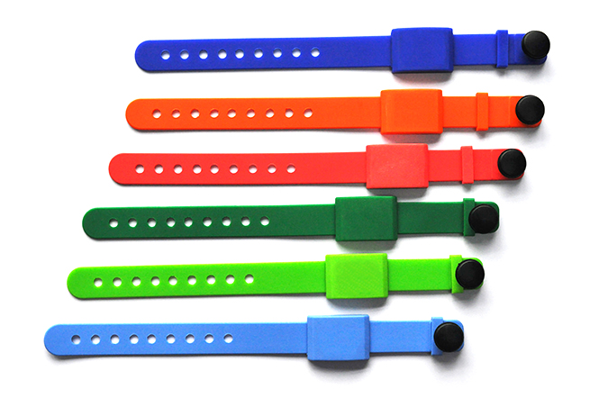 ZT-XCD-W03 ( silica gel RFID wristband )