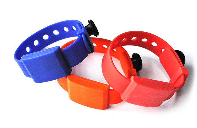ZT-XCD-W03 ( silica gel RFID wristband )