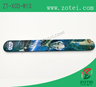 Clap silicone wristband